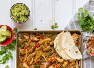 Easy Recipe – Sheet Pan Chicken Fajitas