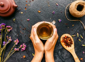 How to Make a Simple Anti-Inflammatory Golden Tea (With Ingredients Already in Your Kitchen) types of tea