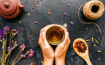 How to Make a Simple Anti-Inflammatory Golden Tea (With Ingredients Already in Your Kitchen) types of tea