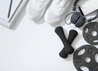 Simplify Your Fitness: 6 Minimalist Tips for Busy Parents