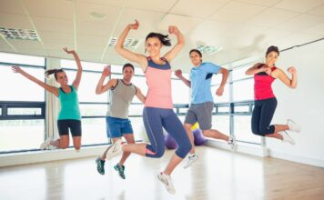 Fitness as a ‘Third Place’: Why Every Busy Parent Needs a Fitness Community fitness group community