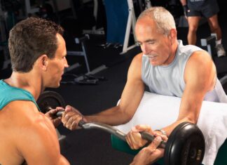 Longevity Fitness vs. Aesthetic Fitness: The Shift Every Busy Parent Should Make